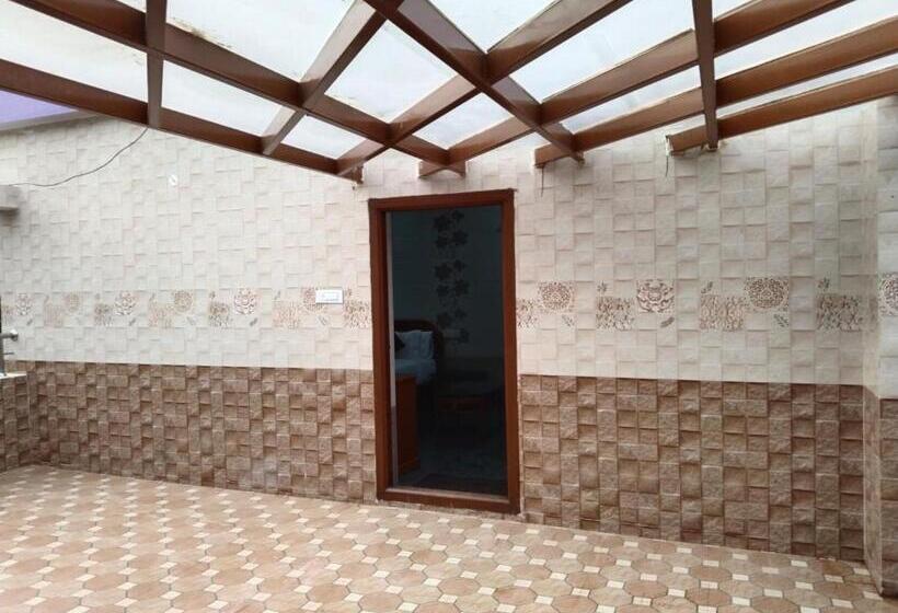 חדר דלוקס, Sharma Jee Farmhouse