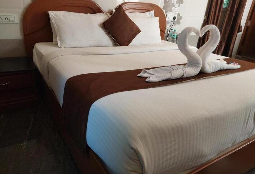 חדר דלוקס, Sharma Jee Farmhouse