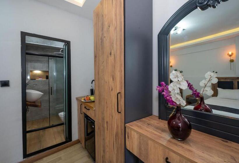 Pokój Deluxe Trzyosobowy, Le Valeria Deluxe