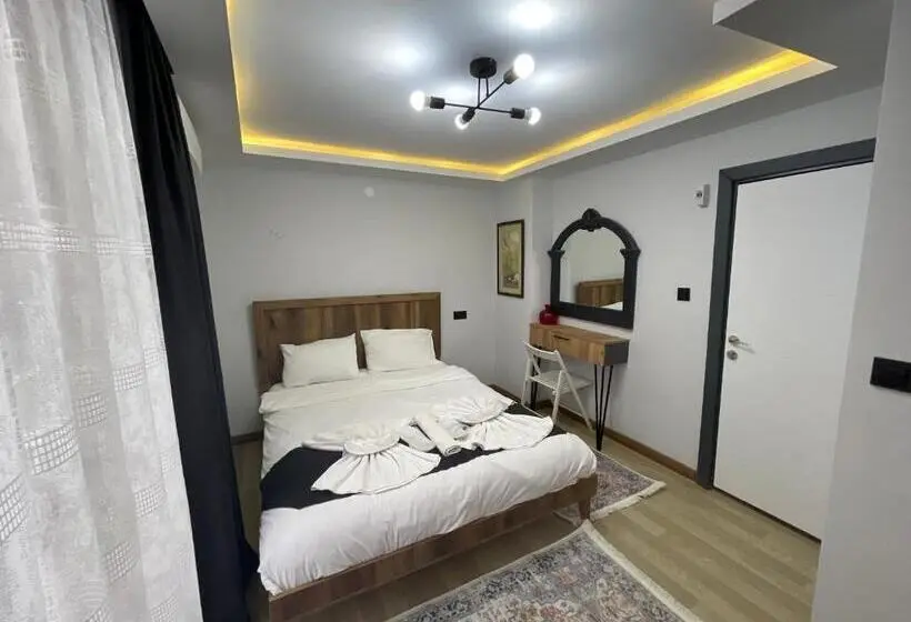 اتاق لوکس, Le Valeria Deluxe