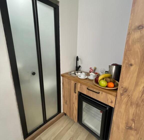 Economy Triple Room, Le Valeria Deluxe