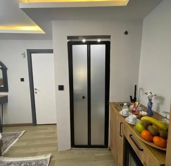 Economy Quadruple Room, Le Valeria Deluxe