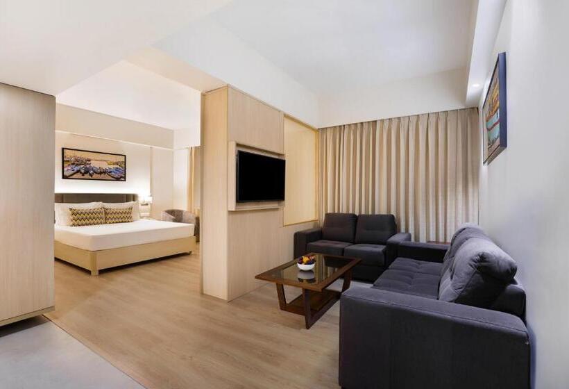 带大床的套房, Keys Lite By Lemon Tree Hotels Sreekanya