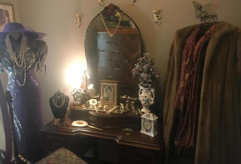 جناح سرير كينج, Bayberry House Bed And Breakfast