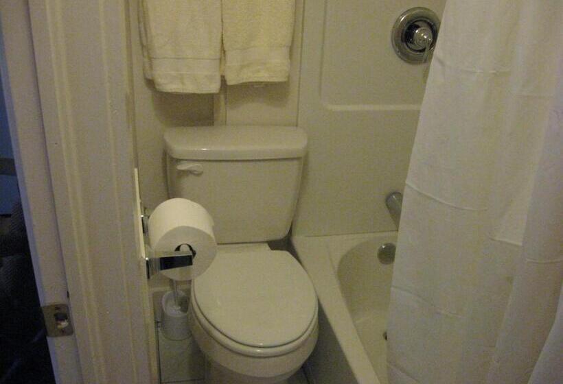 غرفة قياسية سرير كينج, Bayberry House Bed And Breakfast