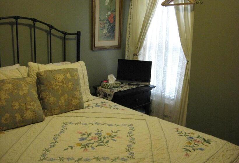 غرفة قياسية سرير ملكى, Bayberry House Bed And Breakfast