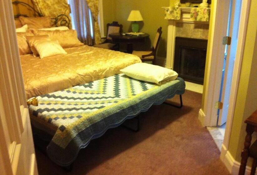 غرفة قياسية سرير كينج, Bayberry House Bed And Breakfast