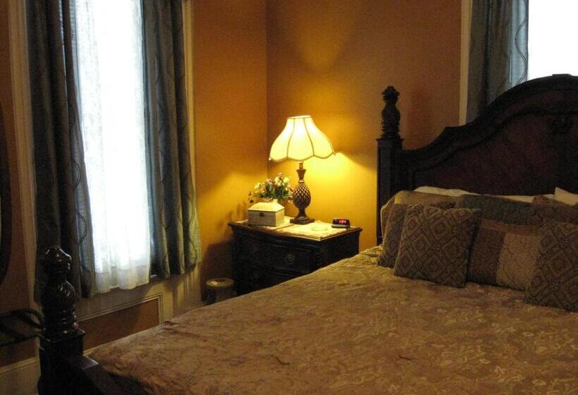 غرفة قياسية سرير كينج, Bayberry House Bed And Breakfast