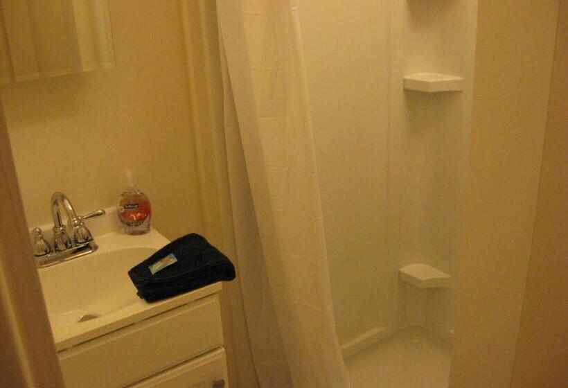 غرفة قياسية سرير كينج, Bayberry House Bed And Breakfast