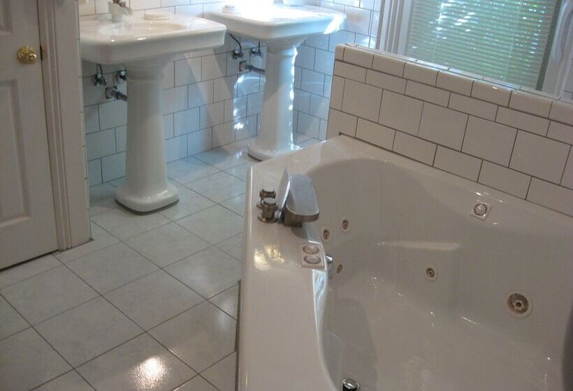 جناح سرير كينج, Bayberry House Bed And Breakfast