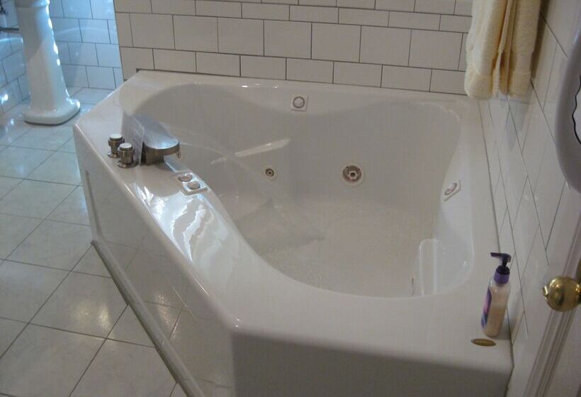 جناح سرير كينج, Bayberry House Bed And Breakfast