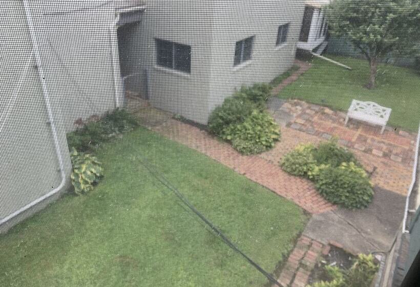 غرفة قياسية سرير كينج, Bayberry House Bed And Breakfast