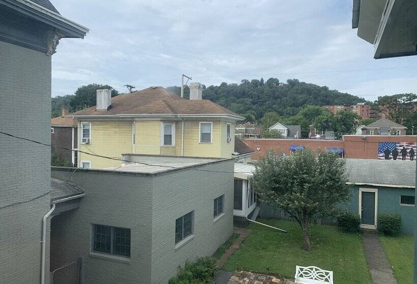 غرفة قياسية سرير كينج, Bayberry House Bed And Breakfast