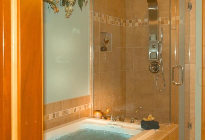 带花园景观和一个卧室的别墅, At The Craters Edge