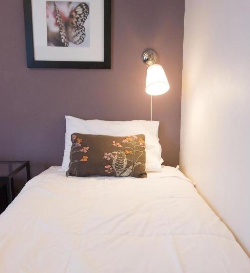 バスルーム共有のシングルスタンダード, Camas Boutique