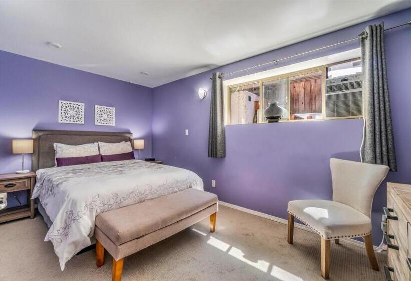 شقة غرفة واحدة, Cloudside