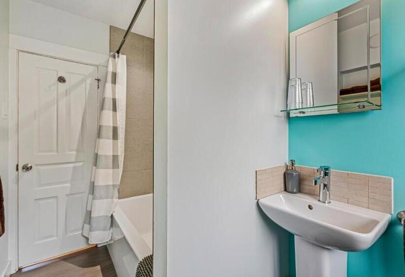 شقة غرفتين, Cloudside