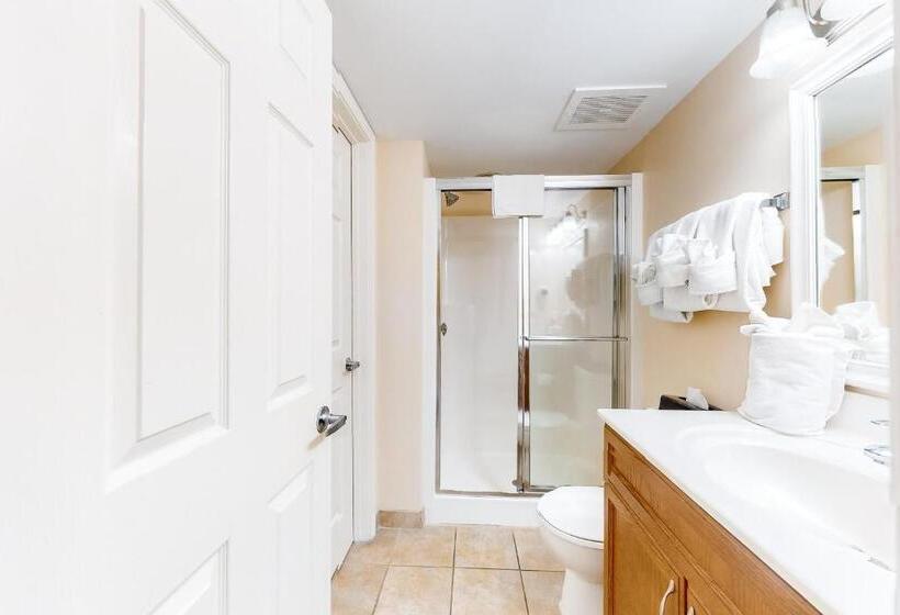 침실 3개 아파트, Bahama Sands Condos