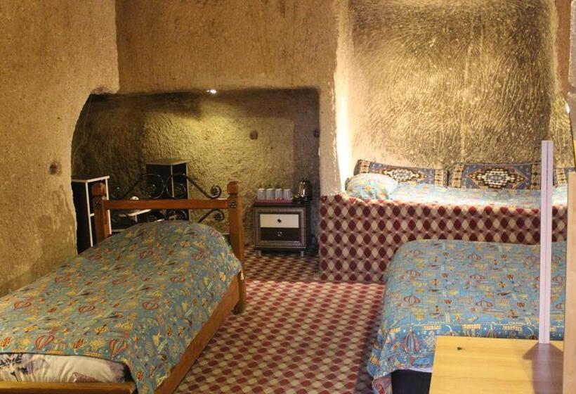 غرفة قياسية, Coco Cave