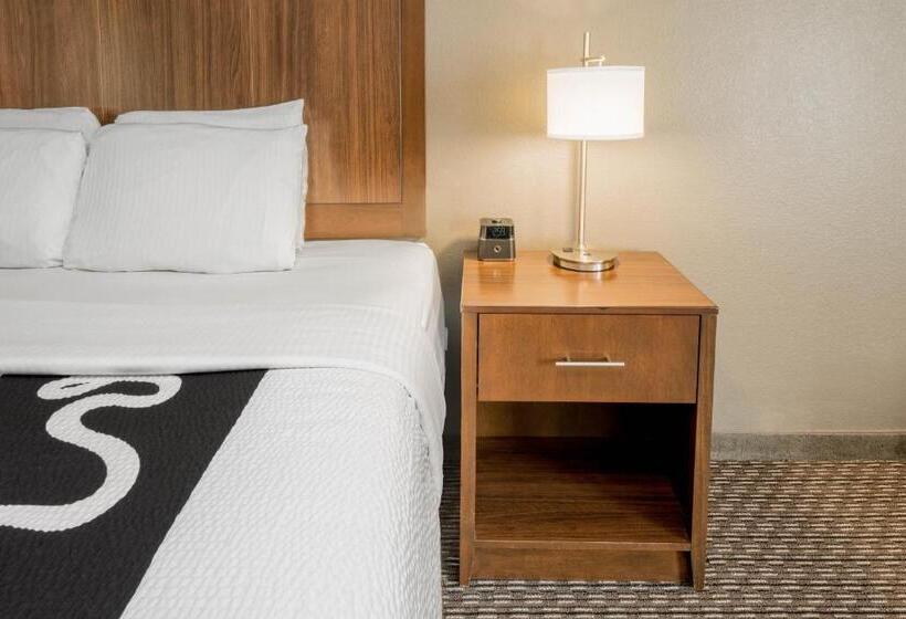 חדר אקזקיוטיב חדר קינג, La Quinta By Wyndham Fort Worth Eastchase