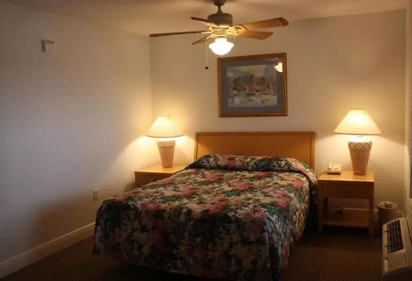 スタンダードルーム, Lake Roy Beach Inn
