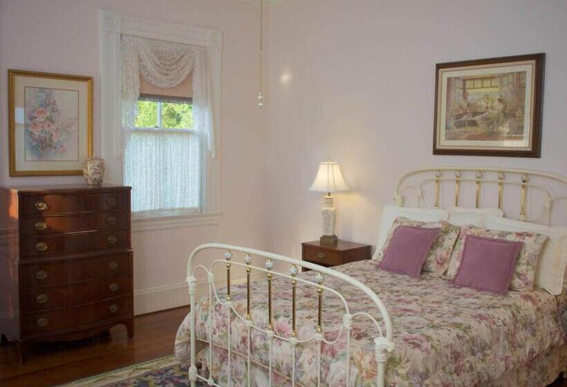 标准间, Lookaway Inn