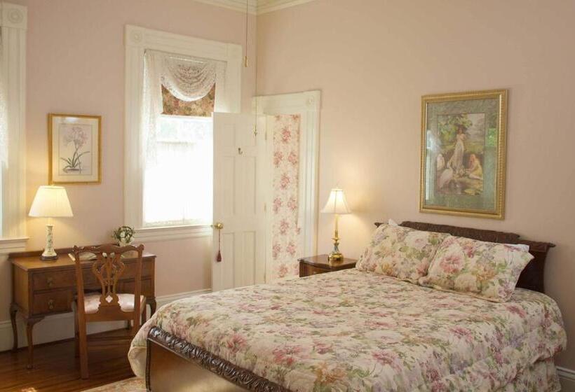 标准间, Lookaway Inn