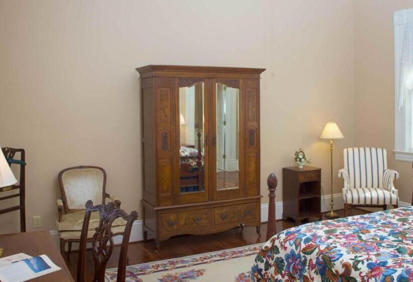 豪华房间, Lookaway Inn