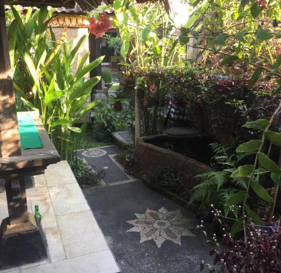 غرفة قياسية, Pondok Ayu Homestay
