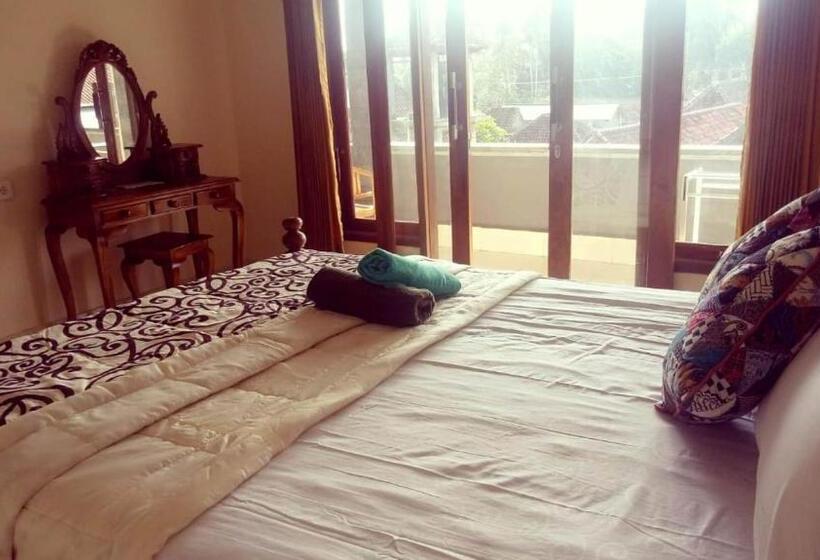 Номер Deluxe, Pondok Ayu Homestay