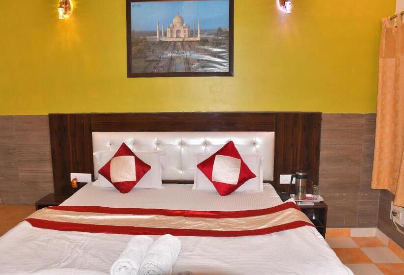 标准间, Sidhartha Walking Distance From Tajmahal