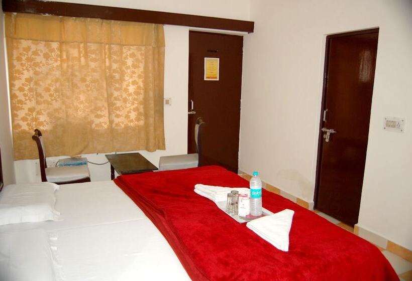 标准间, Sidhartha Walking Distance From Tajmahal