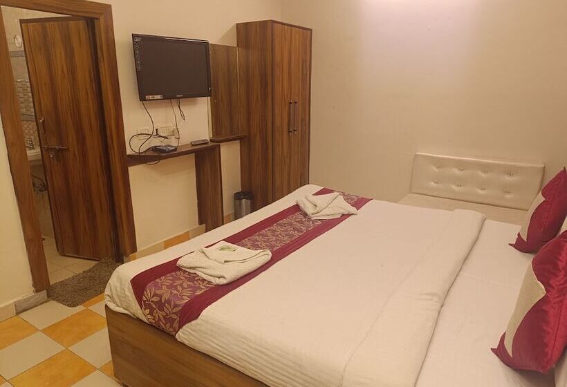 标准间, Sidhartha Walking Distance From Tajmahal