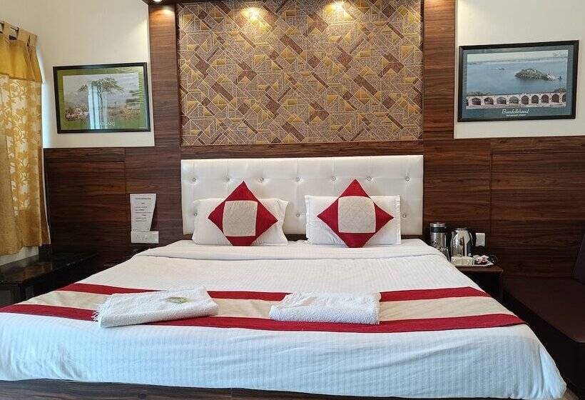 Номер Стандарт, Sidhartha Walking Distance From Tajmahal