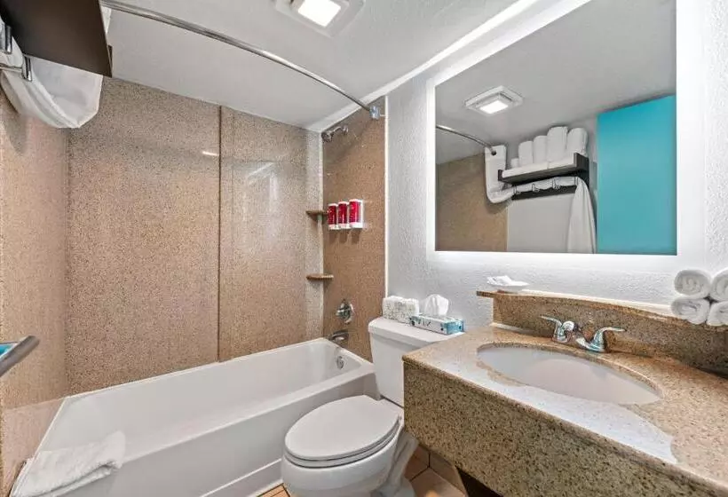 バルコニー付スイート, Surestay Studio By Best Western Virginia Beach Oceanfront