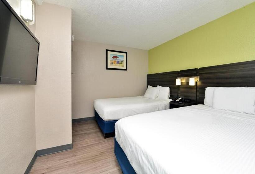 Люкс с Балконом, Surestay Studio By Best Western Virginia Beach Oceanfront