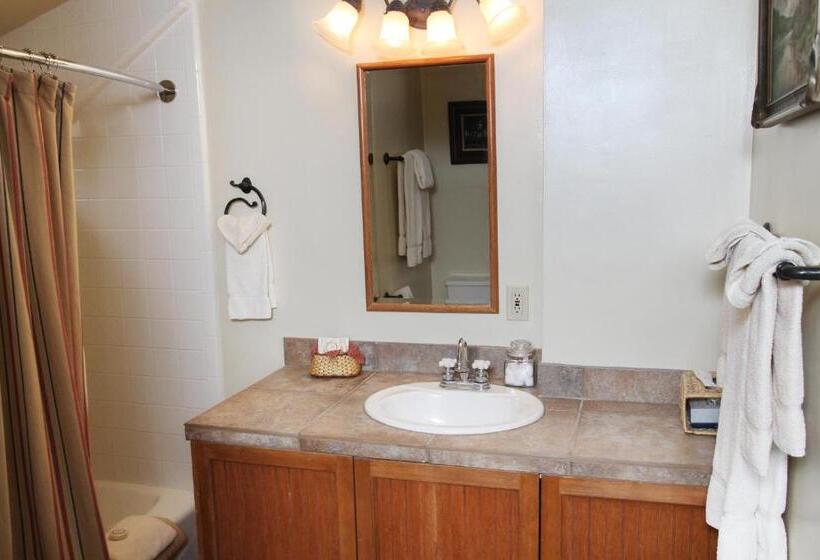 חדר סטנדרט, Weasku Inn