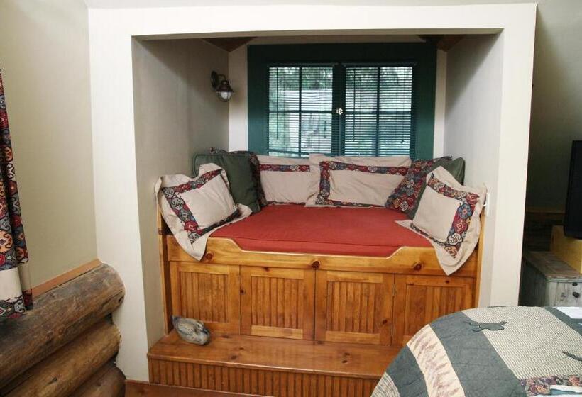 Номер Стандарт, Weasku Inn