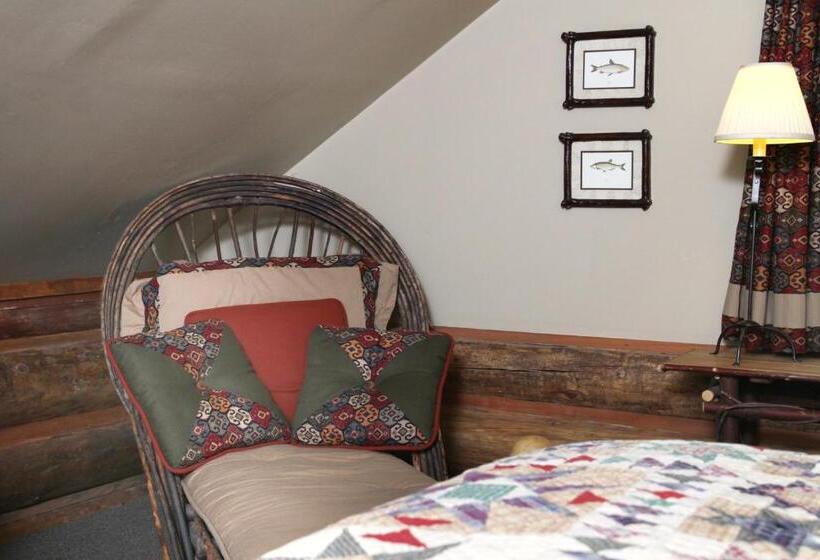 חדר סטנדרט, Weasku Inn