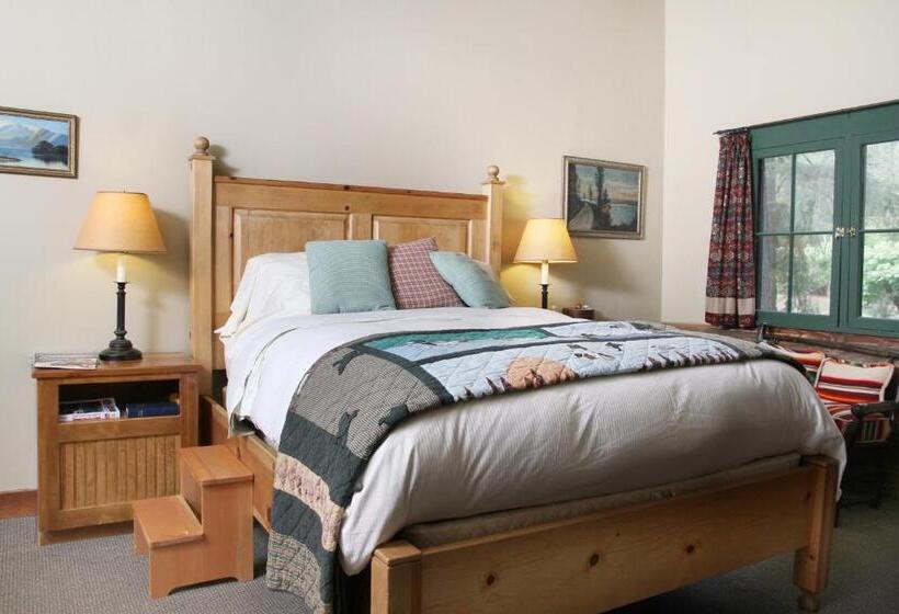 חדר סטנדרט, Weasku Inn