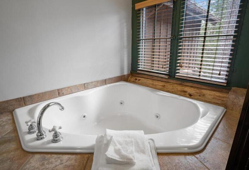 חדר סטנדרט עם מיטת קינג, Weasku Inn