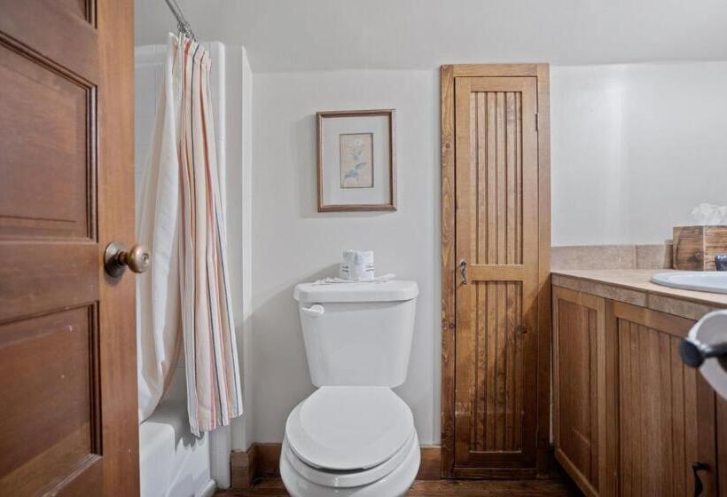 חדר סטנדרט עם מרפסת, Weasku Inn