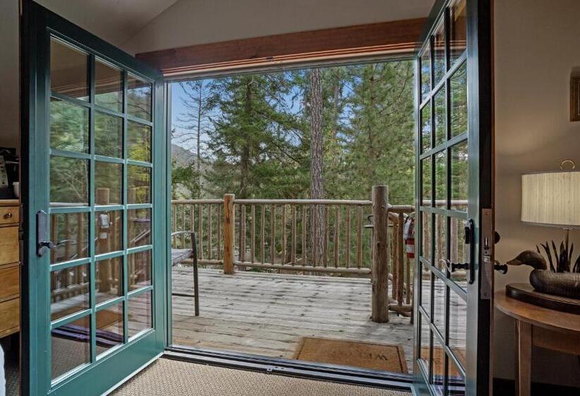 חדר סטנדרט עם מרפסת, Weasku Inn