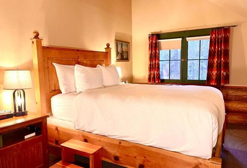 חדר סטנדרט, Weasku Inn