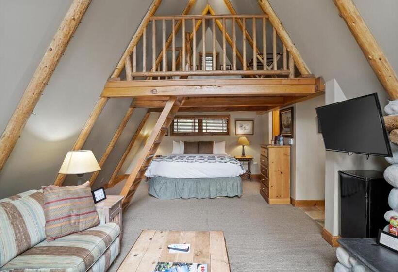 סוויטה משפחתית, Weasku Inn