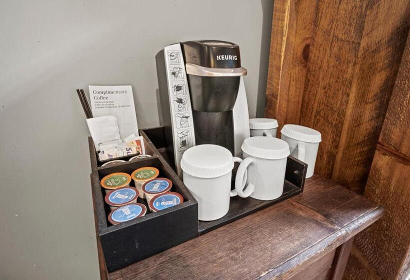 בקתה, Weasku Inn