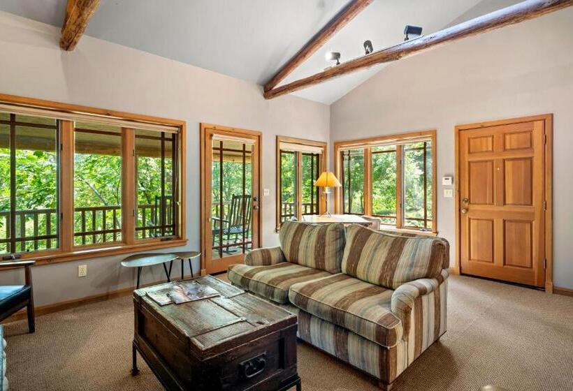 בקתה, Weasku Inn