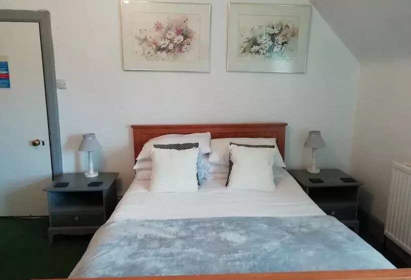 Deluxe Room, Argyle Guest House