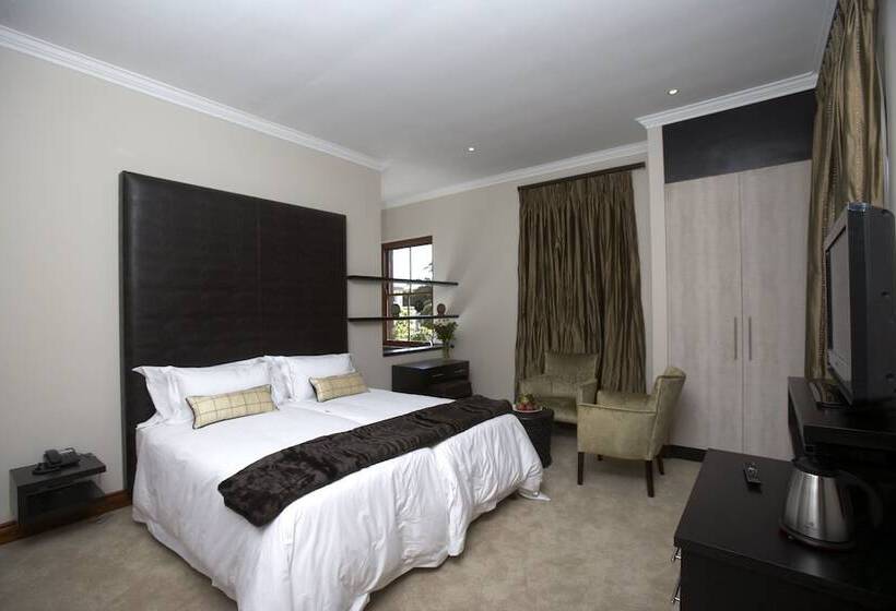 Люкс Повышенной Комфортности, Nova Constantia Boutique Residence