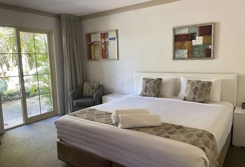 キングサイズベッドのエクゼクティブルーム, Oasis Inn Ulladulla